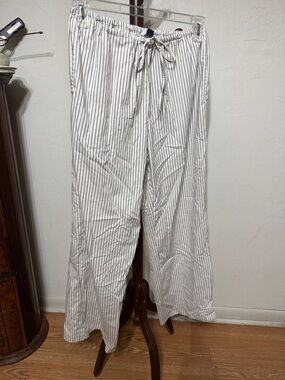 Ladies American Eagle  Pinstripe Drawstring Lounge Pants